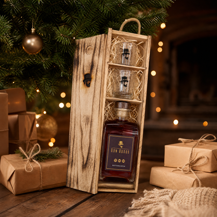 Don Busco Geschenkset unter dem Weihnachtsbaum